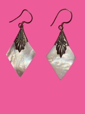 Vintage Mother Of Pearl Sterling Silver Triangle Dangle Drop Earrings Rare